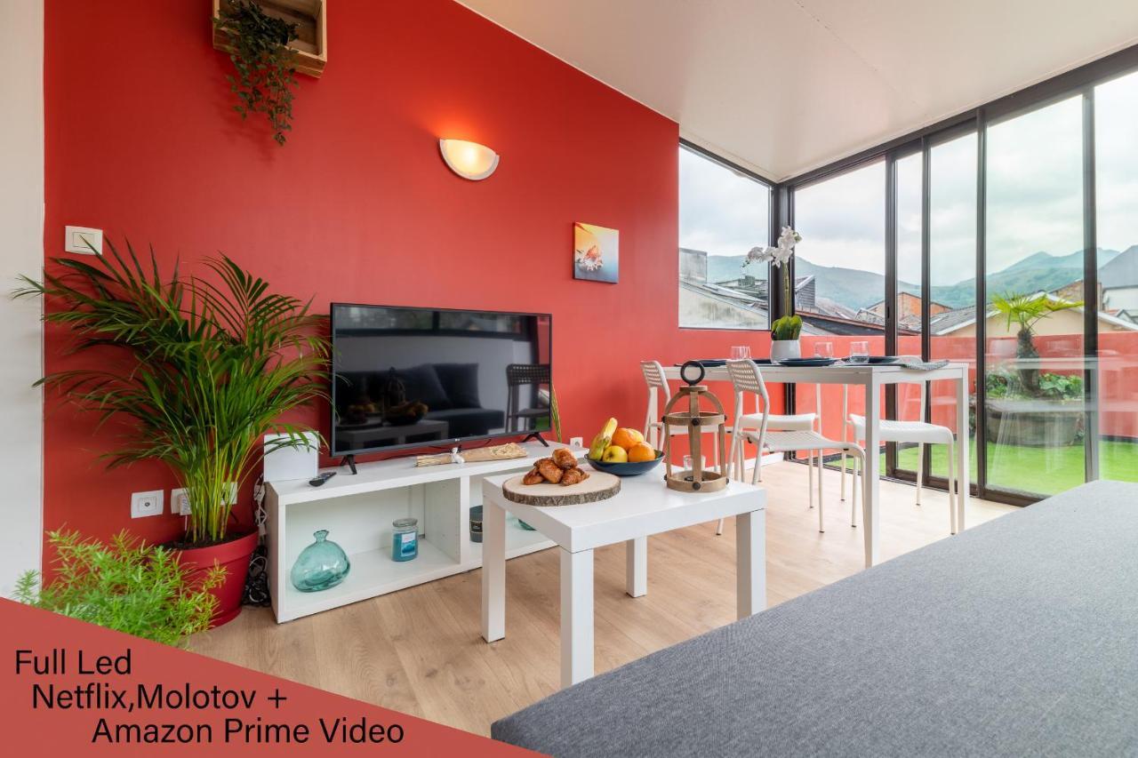 Air-conditioned Flat With Terrace - Private & Independent -