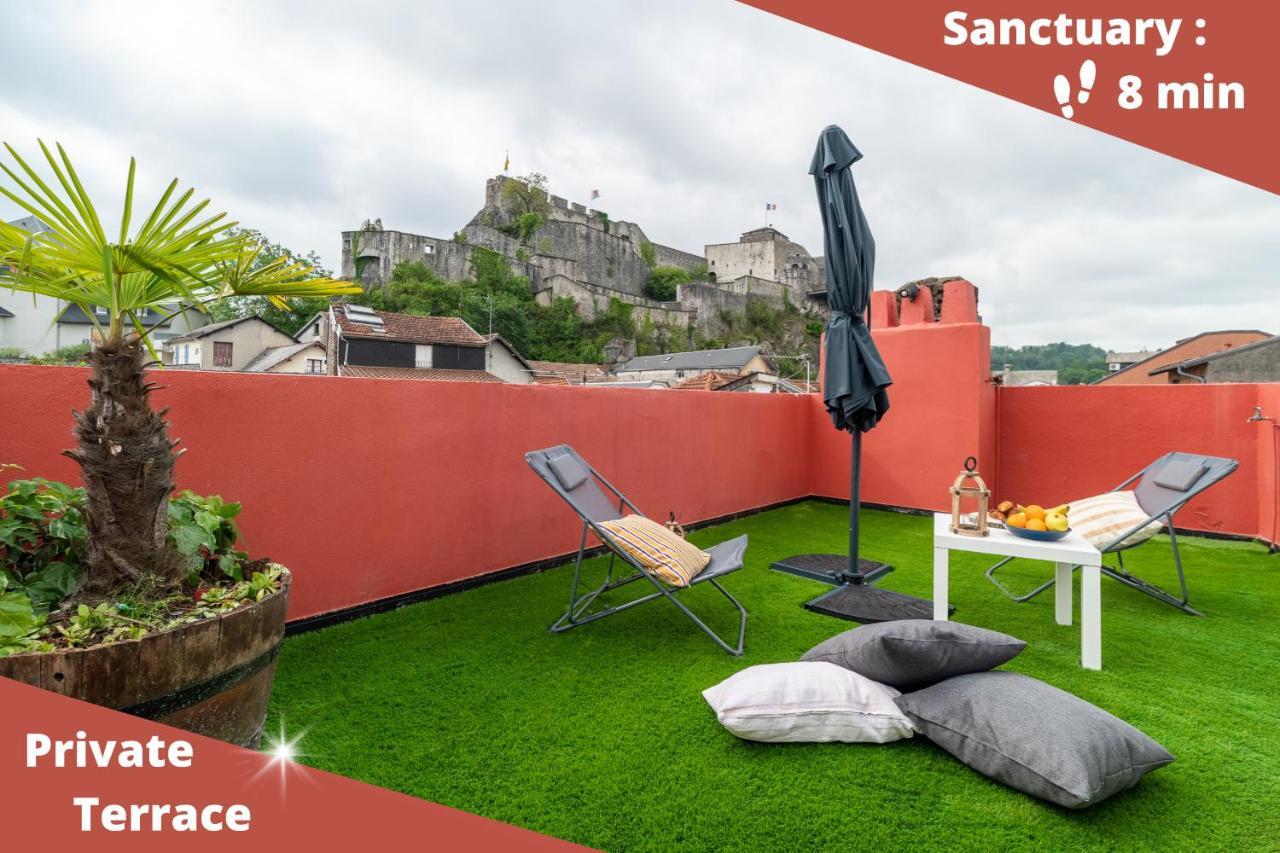 Air-conditioned Flat With Terrace - Private & Independent - *